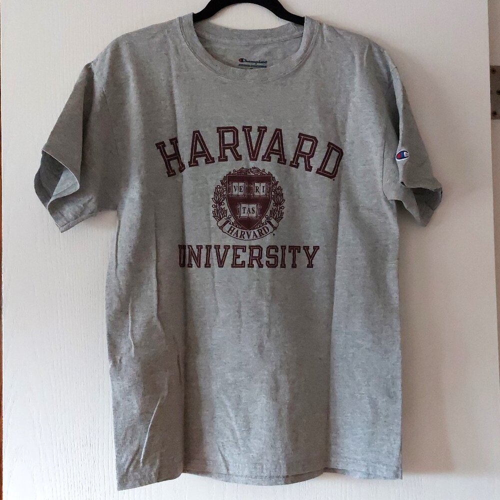 Harvard University  Grey t-shirt, size Medium